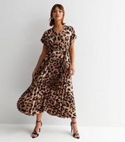 New Look Brown Leopard Print Satin Short Sleeve Pleated Midi Wrap Dress